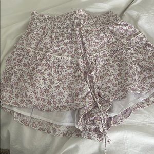 Mixology - Flower patterned shorts